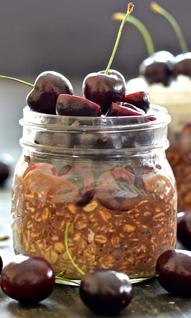 Who wouldn't want to wake up to these Black Forest Overnight Oats? Seriously the best oatmeal I have ever tasted. Just like a Black Forest Gateau but in a healthier breakfast form. Any other breakfast will be a disappointment after this jar of utter gorgeousness......