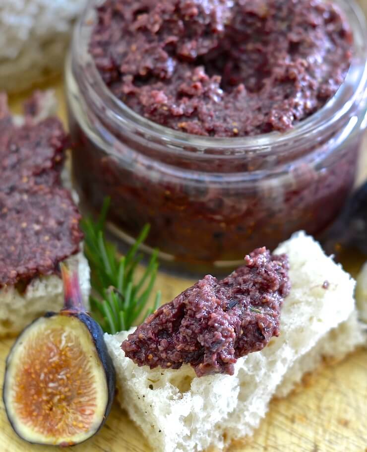 This rich, soft Fig and Black Olive Tapenade with Rosemary is my twist on traditional tapenade. Dark, deep & earthy olives are blended with ripe, plump & juicy figs to make an irresistibly delicious spread with a striking balance of sweet & savoury flavours.