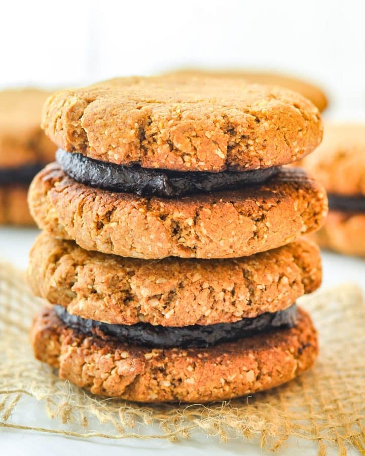 2 pumpkin sandwich cookies