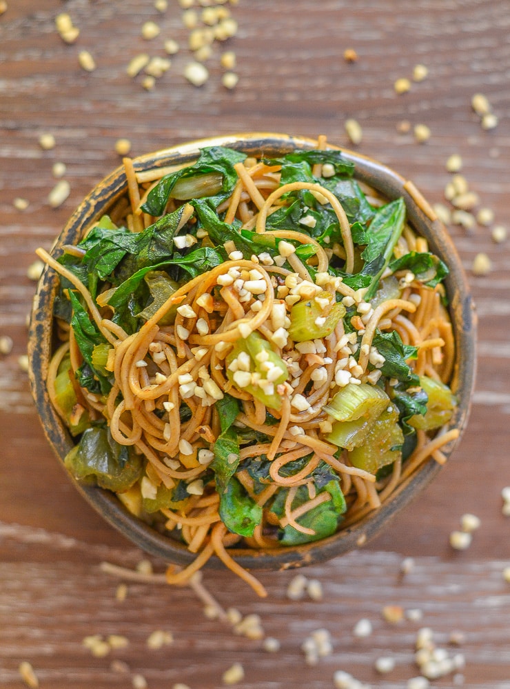 This Swiss Chard Soba Noodle Stir Fry is super quick & easy to make & is tossed with the most delicious sweet, savoury & spicy ‘instant’ sauce! 