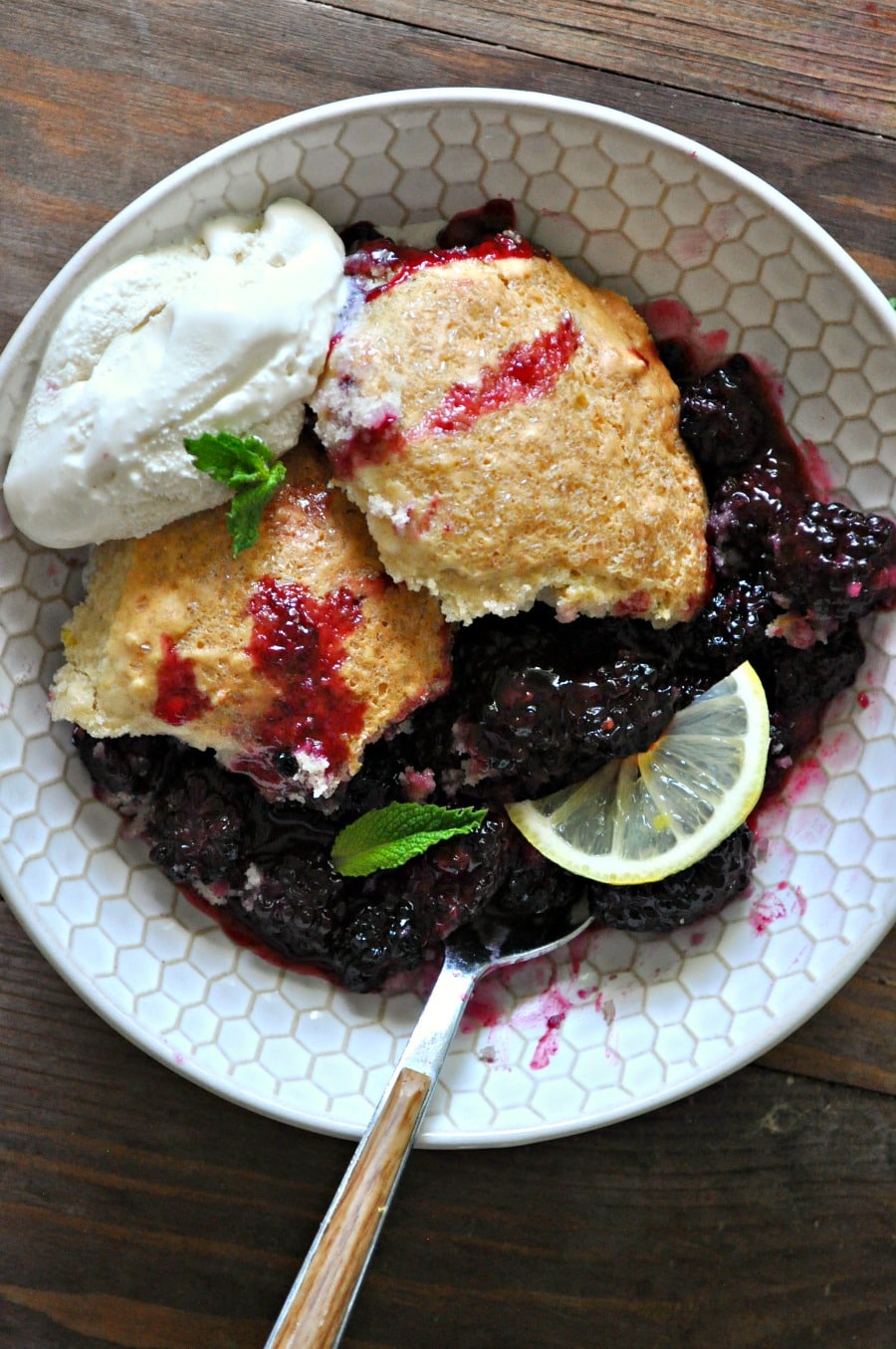 blackberry lemon cobbler