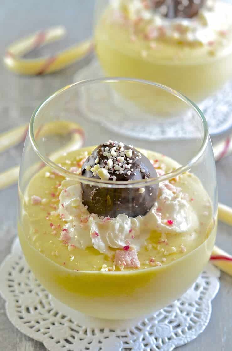 Creamy, sweet & indulgently rich White Chocolate Peppermint Vegan Pudding. Quick & easy to make but seriously impressive & easily made festive with the addition of some crushed candy canes!